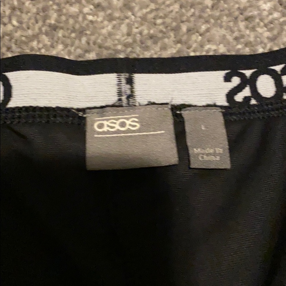 ASOS Velvet Shorts - Picture 2 of 4